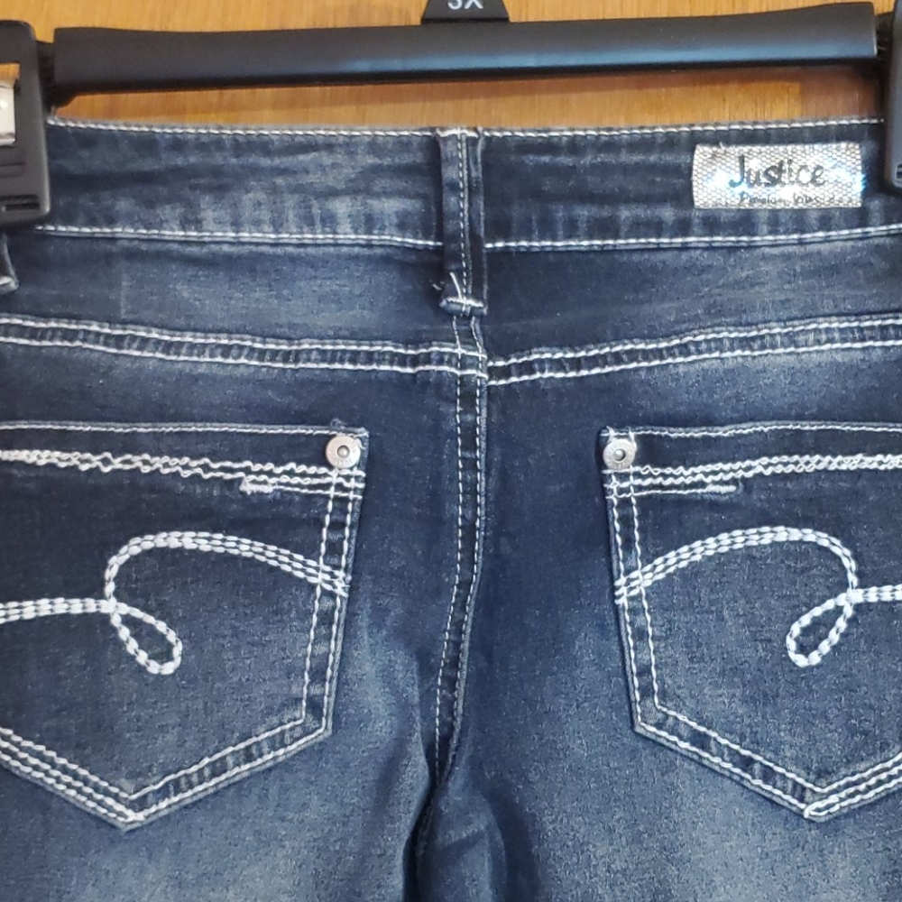 Jeans - Picture 5 of 5